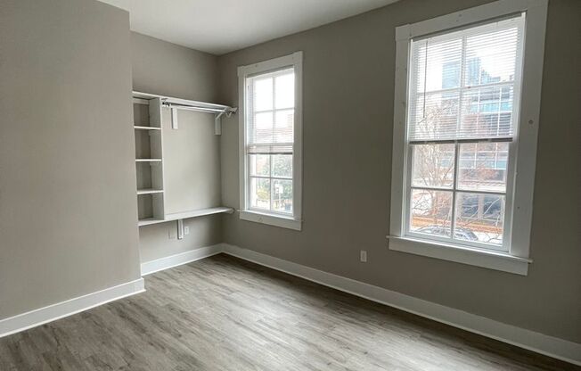 3 beds, 1 bath, 1,275 sqft, $1,950, Unit G2-3BR