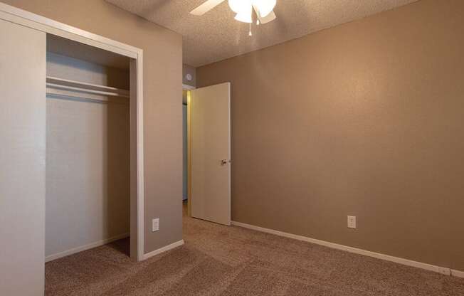 ceiling fans in TImber Ridge Apartments