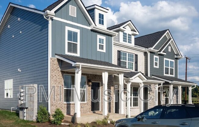 5206 GLADECRESS LN
