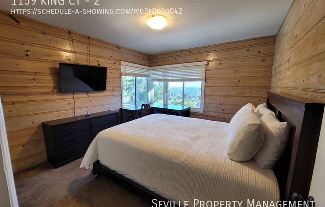 1159 King Court