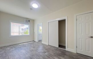 Studio, 1 bath, 450 sqft, $1,595, Unit #23