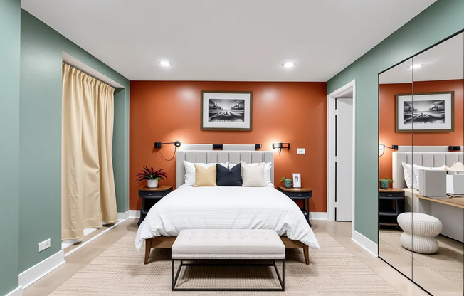 40 E Delaware Pl East Delaware Pl.