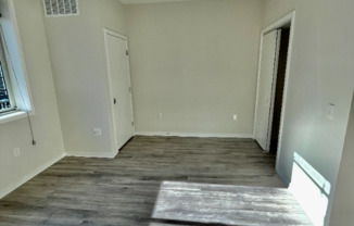 1410 N 31 ST