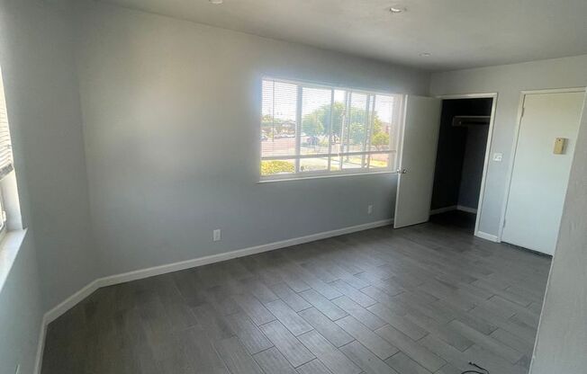 1 bed, 1 bath, $1,650, Unit 124 Shasta