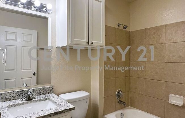 3 beds, 2 baths, $1,525