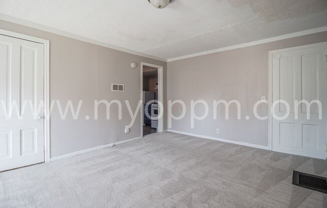 PACIFIC 3016 Pacific St