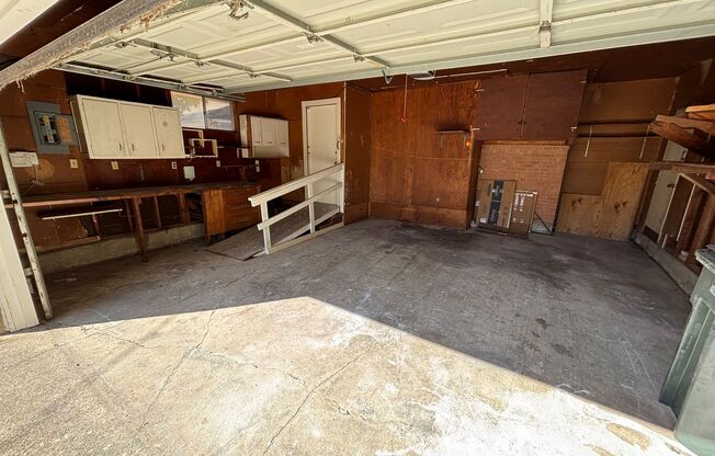 3 beds, 2 baths, $2,175