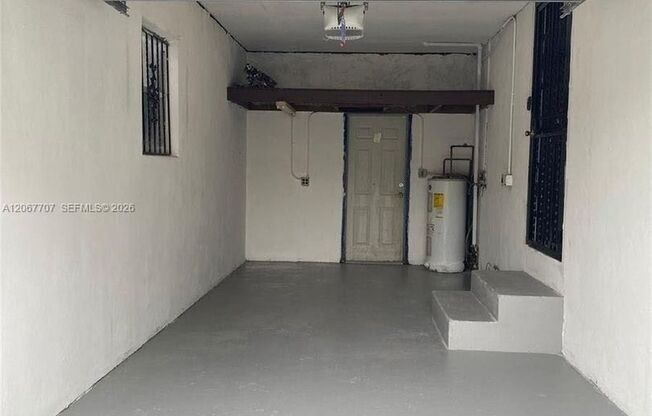 3 beds, 2 baths, $3,600