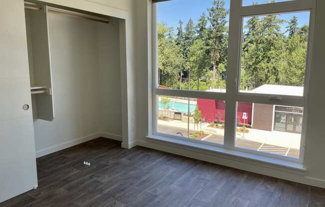 Living Area With Balcony at Commons on the Tualatin River, Tualatin, OR, 97062