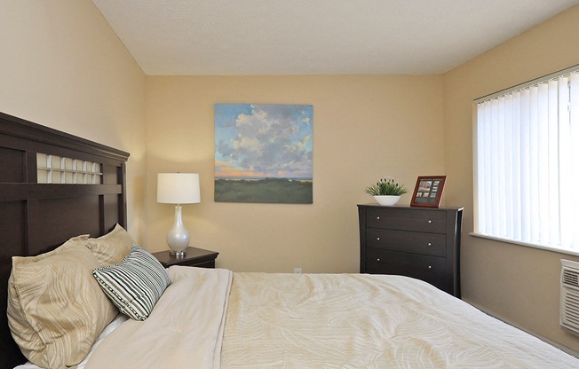 Model Bedroom at Edgewater Landing Apartments in Cleveland OH