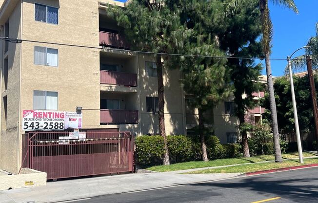 About Ross Tower Apartments
