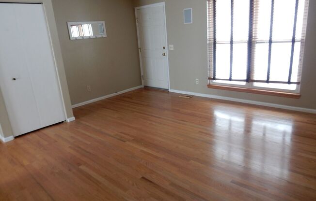 4BR/2BA Remodeled Single Family Home in Louisville - Available 8/4!!