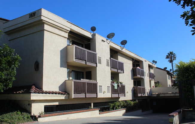 Savanna Villa Apartment Homes
