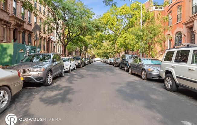 236 W 132 ST