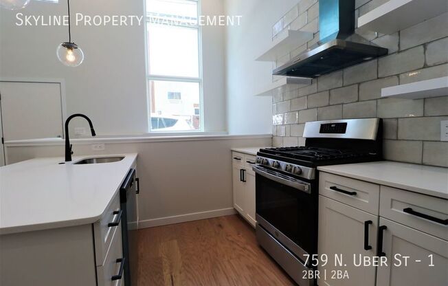 759 N UBER ST