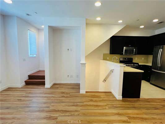 3 beds, 3 baths, 1,458 sqft, $3,500