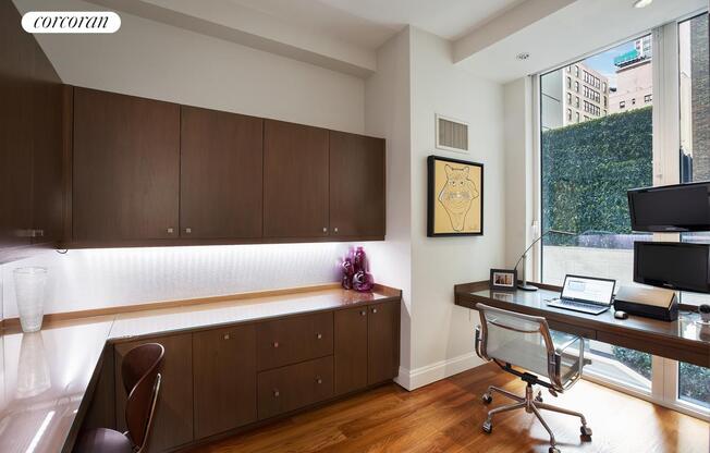 33 W 56 ST
