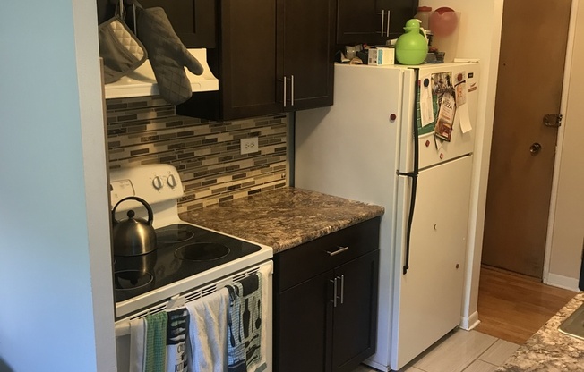 1 bed, 1 bath, $1,945, Unit 354