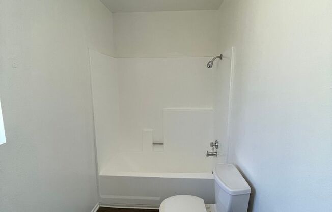 APT 1868LIN