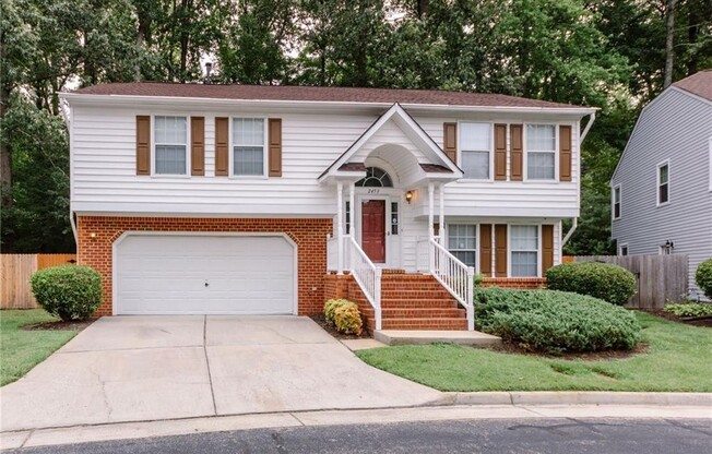 2453 ROCKWATER CIR