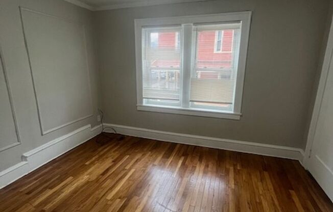 230 Fort Pleasant Ave / 62 Warner Street