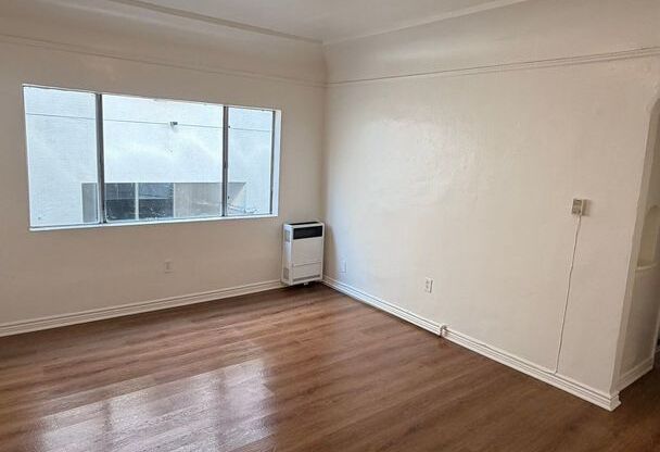 2420 Michigan Ave. # 101 -210