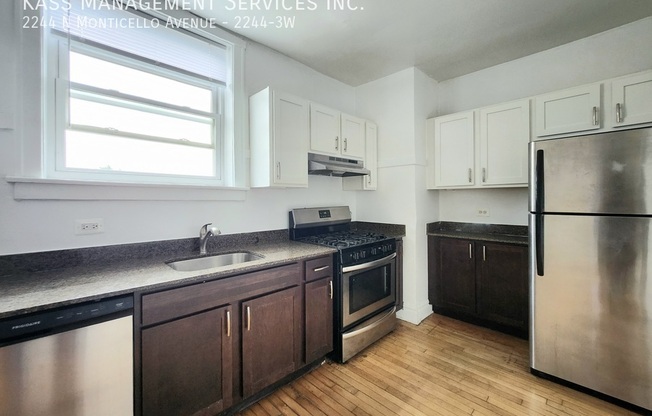 2244 N MONTICELLO AVE