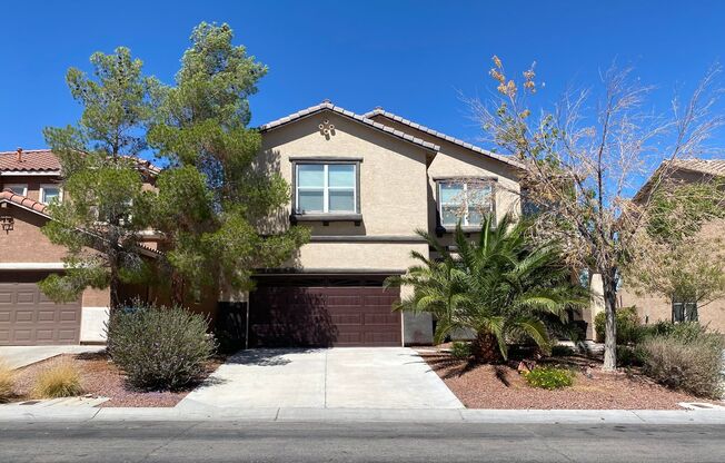 Beautiful 6 bed/3 bath home located in the SW area of Las Vegas
