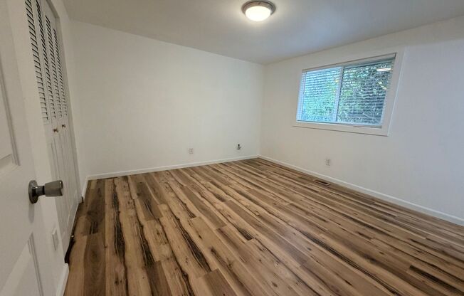 3 beds, 2 baths, $2,595