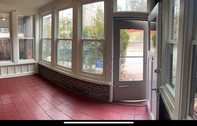 East Liberty 2-Bedroom duplex