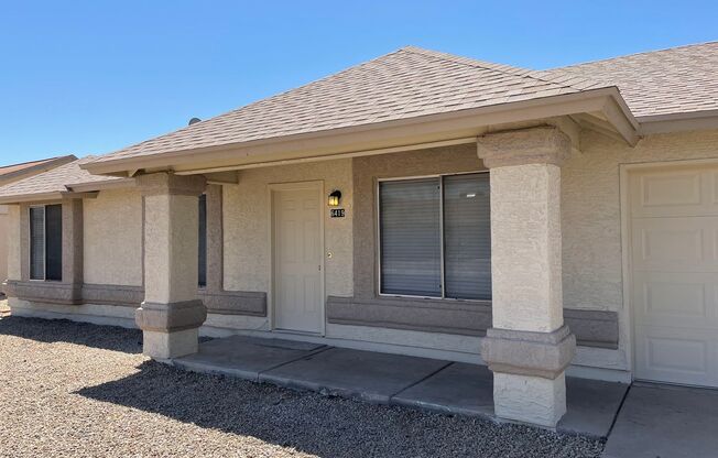 3 Bedroom 2 Bath Single Level Home in Chandler! NO HOA!