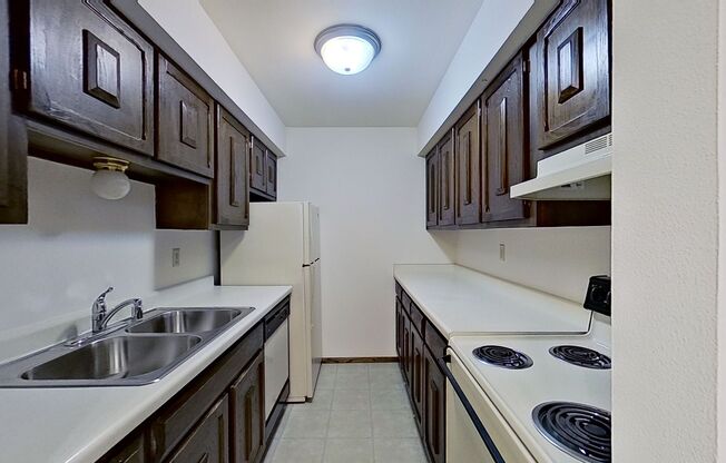 1 bed, 1 bath, $995, Unit 66