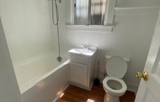 Studio, 1 bath, $1,395, Unit 33