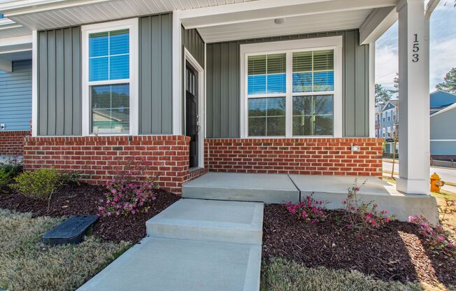 Charming Craftsman-Style 3-Bedroom Townhome in Garner!