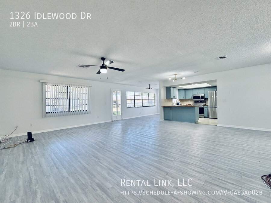 1326 IDLEWOOD DR