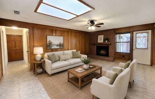 3904 Woodbury Court, Arlington, TX 76017