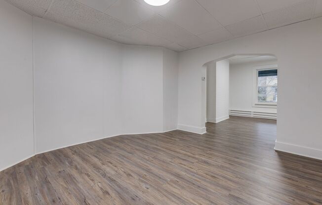 AVAILALBE NOW - Fully Renovated 3BR in Mt. Washington w/ New Kitchen & Rare Off-Street Parking!