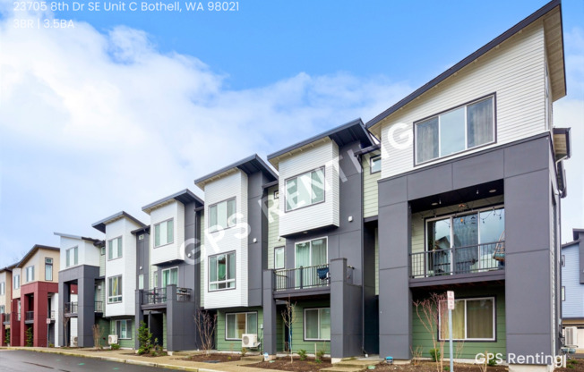 23705 8 DR SE