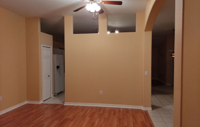 3 beds, 2 baths, $1,900