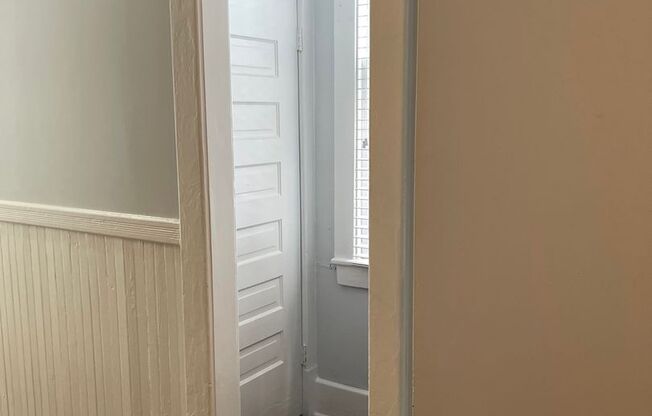 Newly Renovated Tri-Plex Near Forsyth