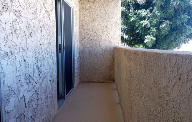 1 bed, 1 bath, 665 sqft, $2,100, Unit 244