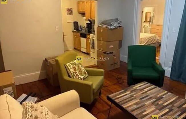 15 LAUREL ST