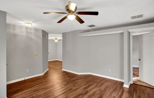 3 bedroom/ 2 bathroom condo in gated Southern Bridge in ST Johns!