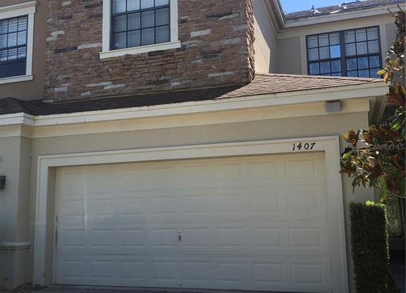 1407 PORTOFINO MDWS BLVD
