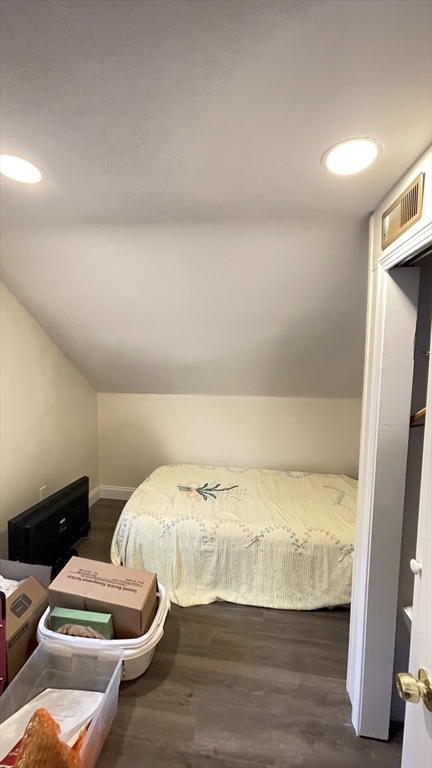 1 bed, 1 bath, 495 sqft, $2,400, Unit 3