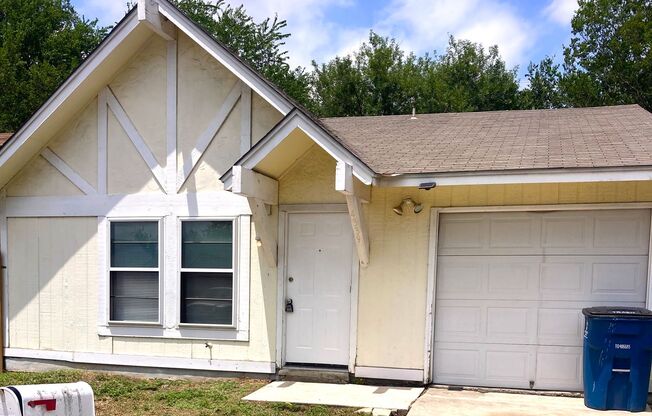 ZERO APPLICATION FEE FOR THIS CHARMING GARDEN HOME!