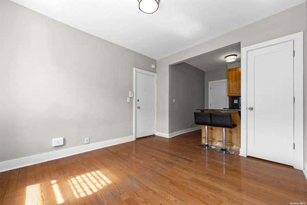 Studio, 1 bath, 575 sqft, $1,700, Unit 1RF