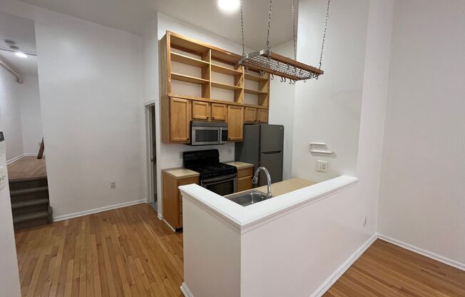 Bright Old City Loft