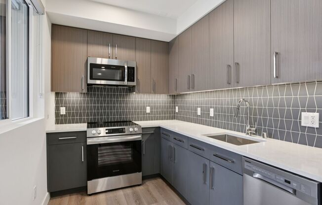 1 bed, 1 bath, 587 sqft, $2,520, Unit 508