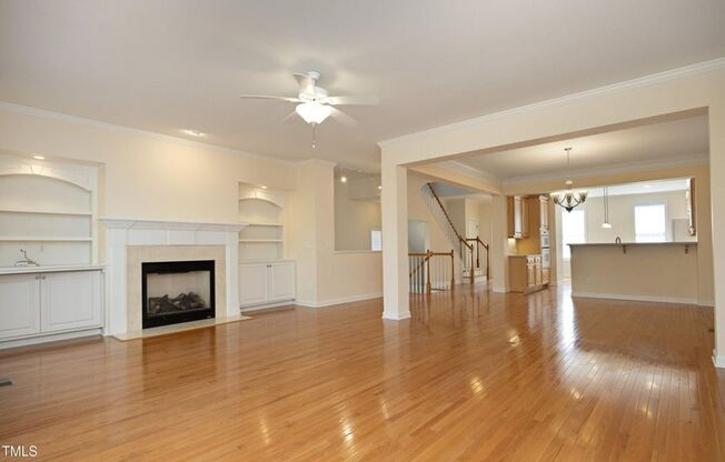 Amazing end unit townhome